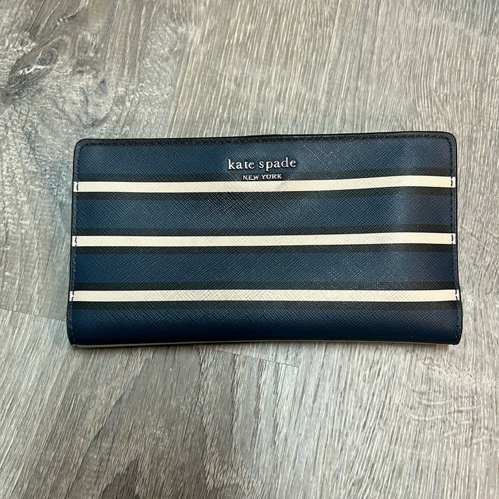Kate spade striped wallet
